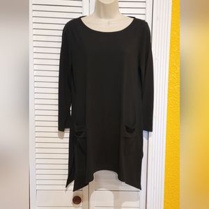 August Silk Asymmetrical Medium Black Tunic Top